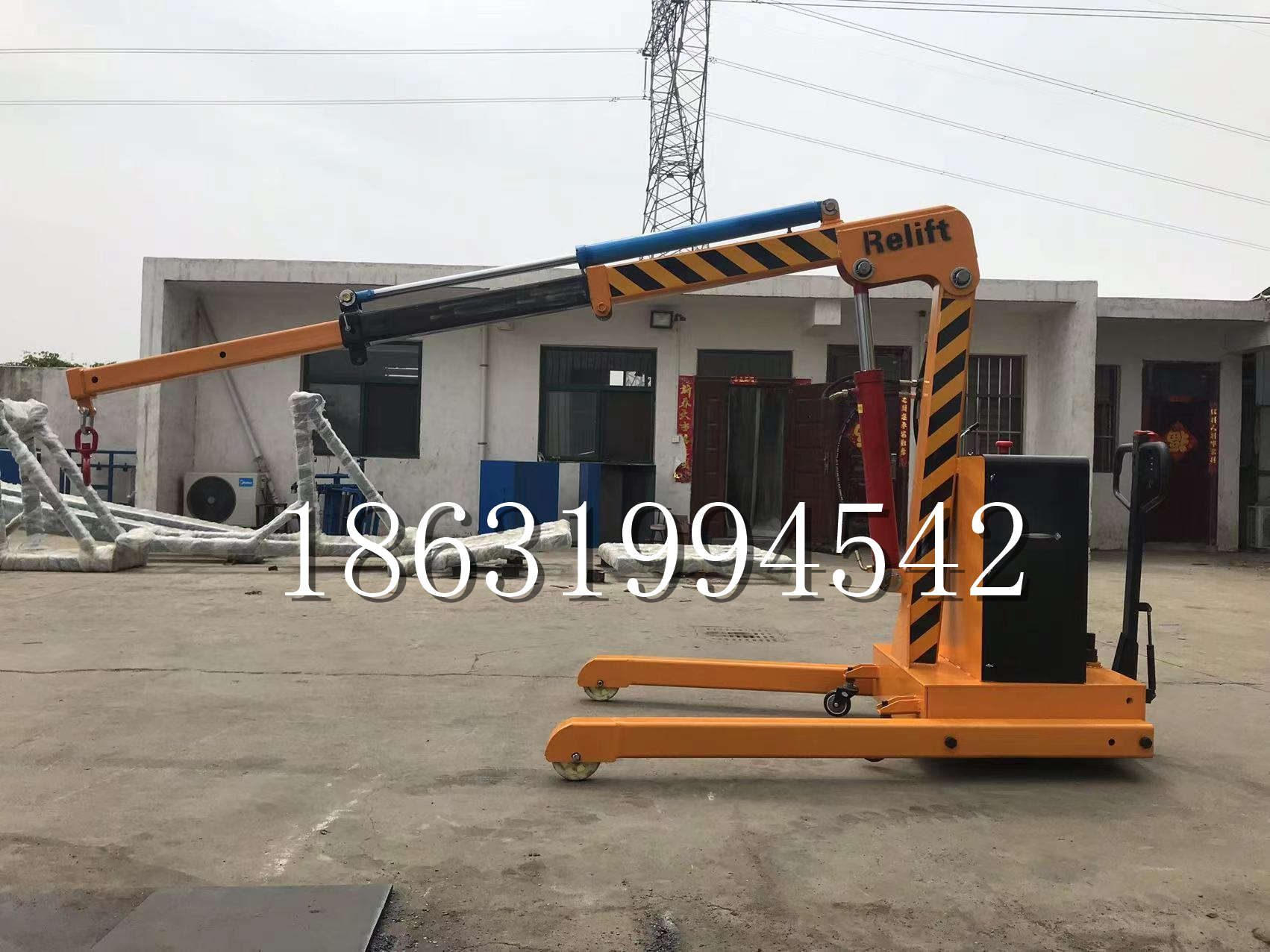 呼兰区久征定做3吨三轮随车吊 农用园林绿化移树吊 平板工程用小吊机